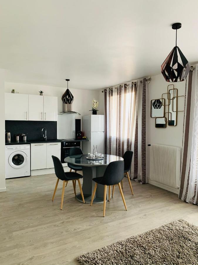 St Louis Appartement Roanne Eksteriør bilde