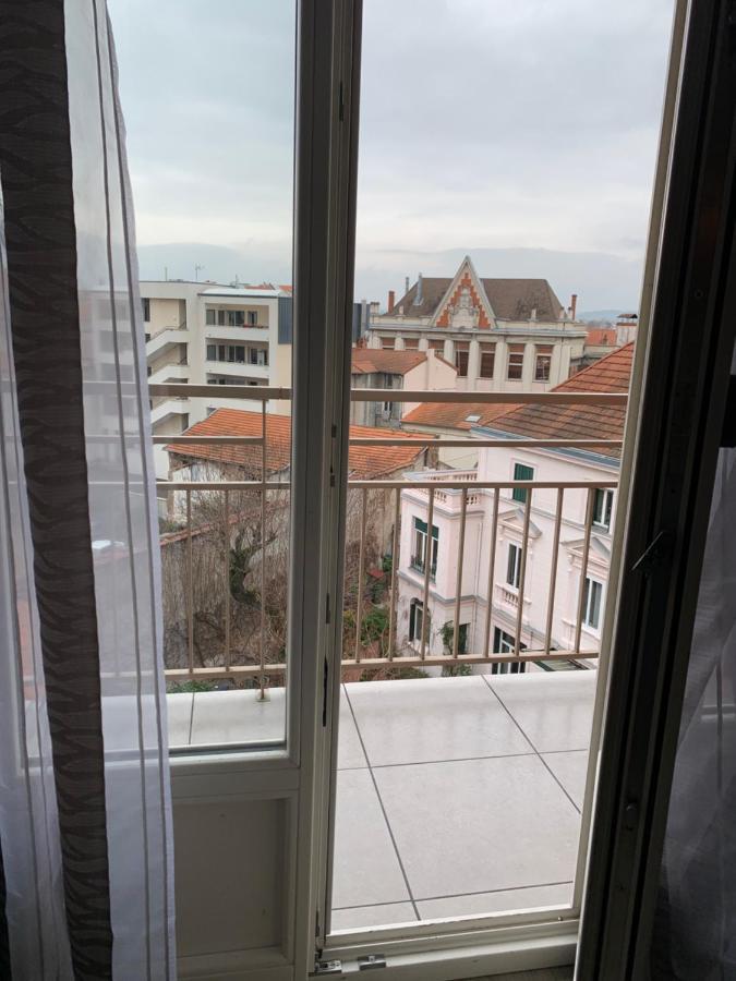 St Louis Appartement Roanne Eksteriør bilde